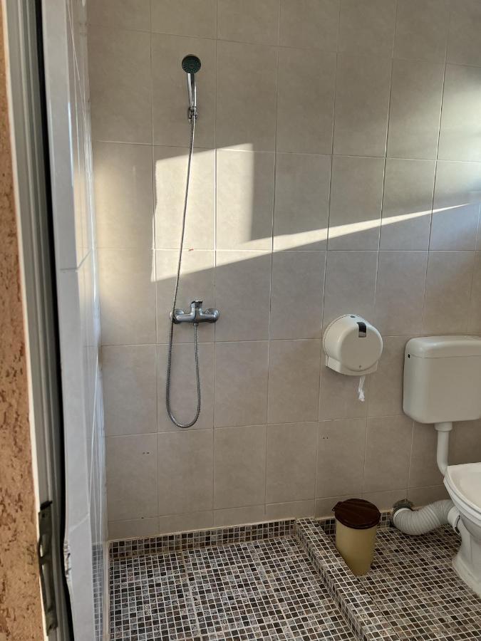 Hotel Monte Carlo Piteşti Extérieur photo